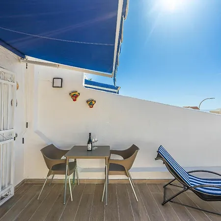 Port Royale Cristianos Holidays Apartman *